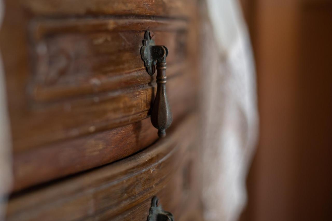 Little Karafillias Chalki House Villa Bagian luar foto